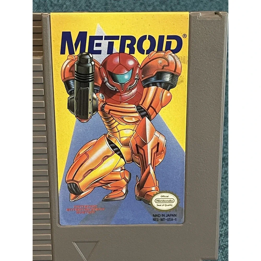 METROID- YELLOW LABEL- Classic Series( NES 1992) W/Box. Good Condition